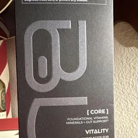 Isaac V.'s photo of his BULT box